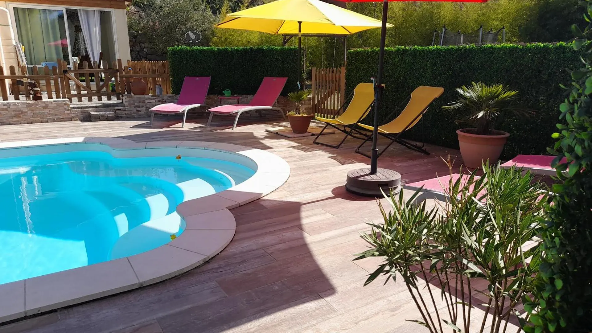 Hotel La Micalene à Trans-en-Provence 0*,  France